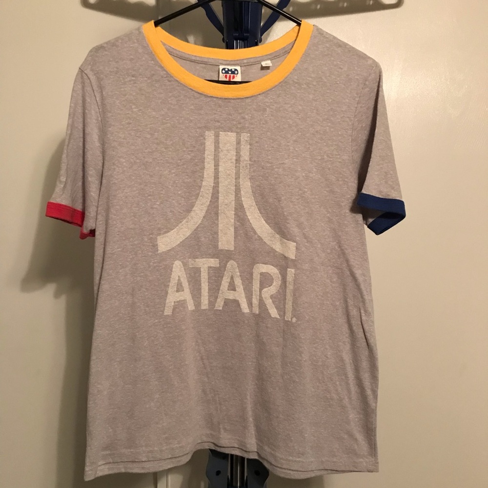 Junk food grey T-shirt.